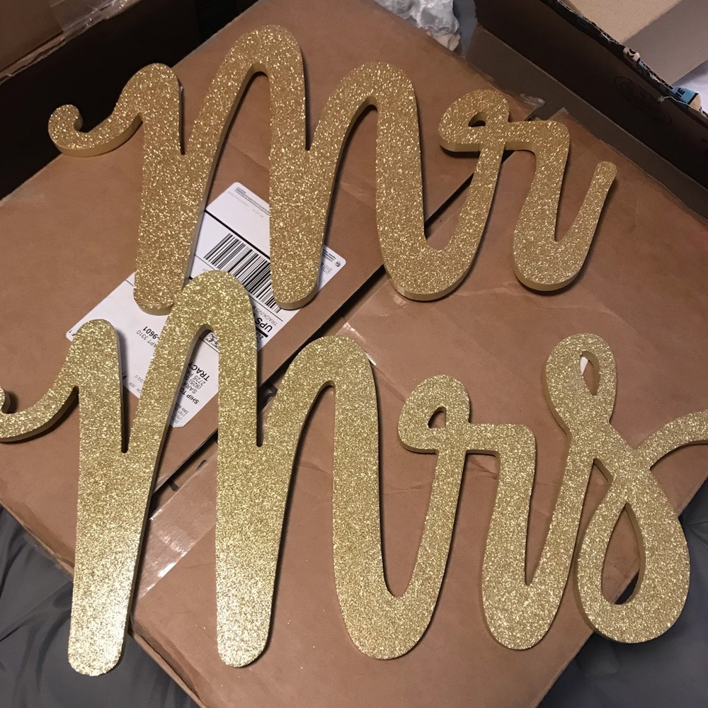 Mr / Mrs Gold Glitter Signs